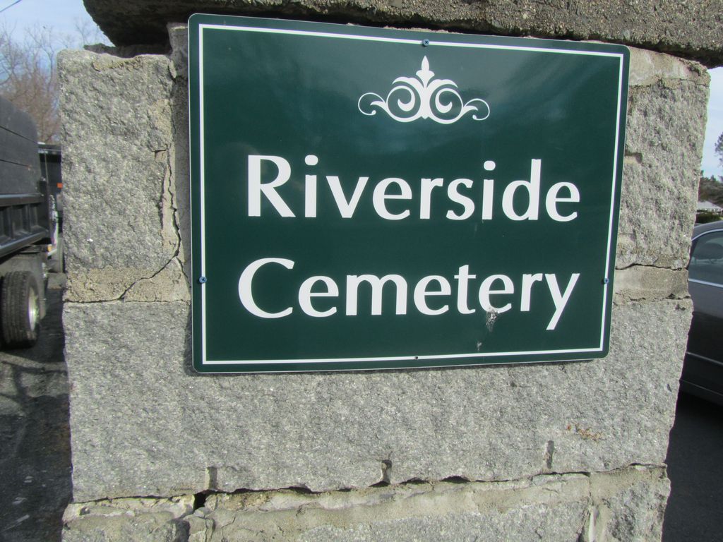 Riverside Cemetery